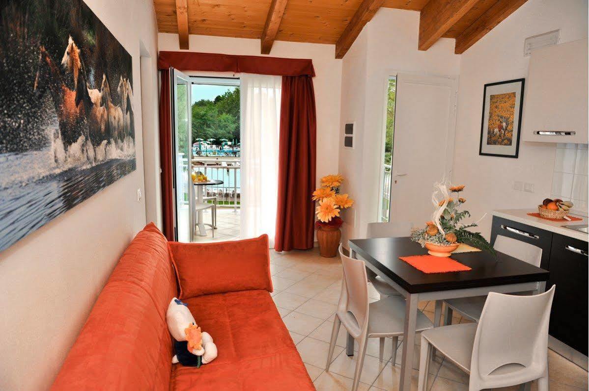 Club Village & Hotel Spiaggia Romea Lido di Volano Ngoại thất bức ảnh